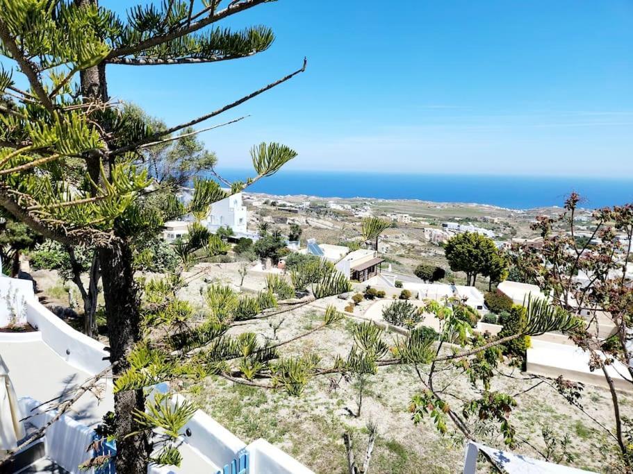 Euphoria Suites & Deluxe Studios Fira  Bagian luar foto