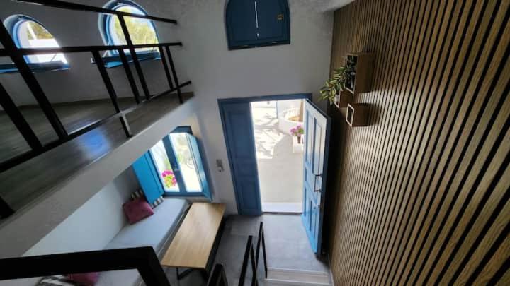 Euphoria Suites & Deluxe Studios Fira  Bagian luar foto